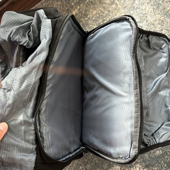 K&F 22L Camera Backpack - Picture 12 of 13